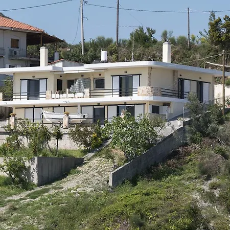 아파트 All4greece Evia Platána