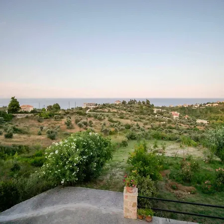 All4greece Evia Platána